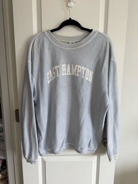 East Hampton Light Blue Crewneck Sweatshirt